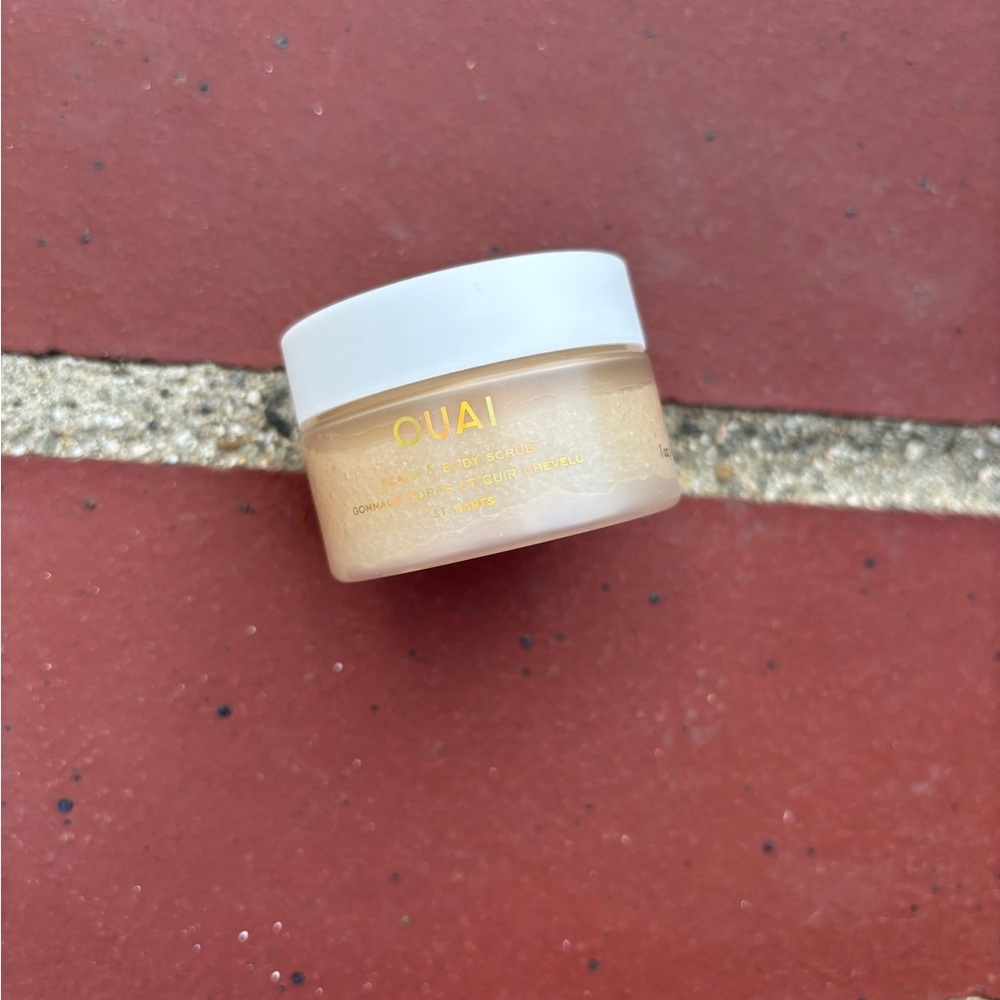 Oaui body scrub 1 oz